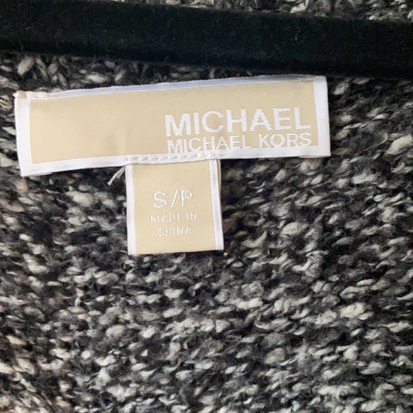 Micheal Kors sweater - Picture 2 of 4